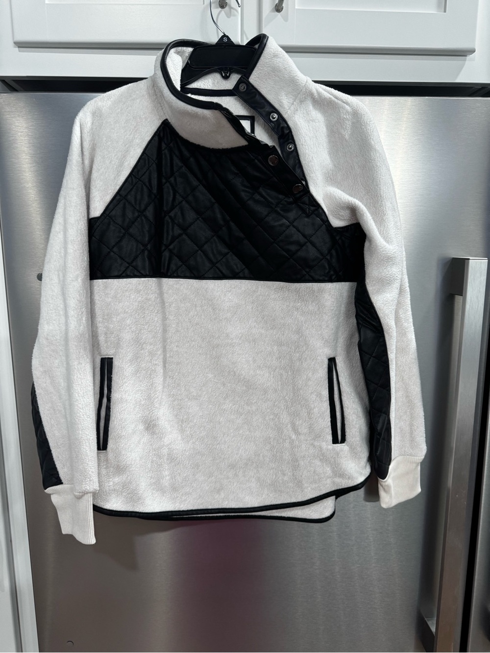 Abercrombie & Fitch White Pullover with Black Quilted Trim